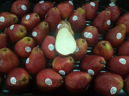 Pear Red Angle